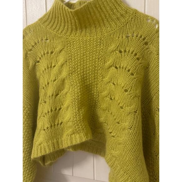 Free People NWOT Pointelle Crop Mock Neck Pullover Sweater M - Picture 3 of 8